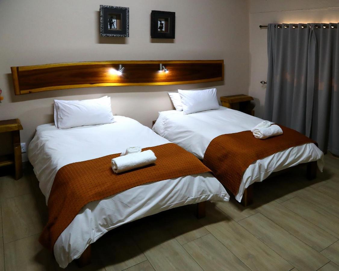 Cest Si Bon Hotel Очиваронго Экстерьер фото